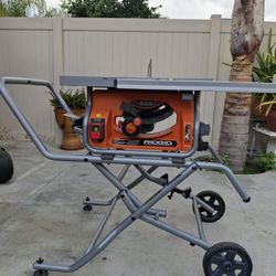 Ridgid 10 in. Portable Table Saw 
