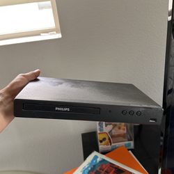 Phillips DVD player (4k, HDMI, Blu Ray) 