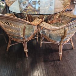 Wicker Dining Glass Table And Four Chairs 