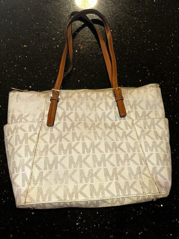 MICHAEL KORS HANDBAGS