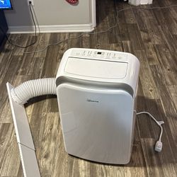 Seasons High End Ac Unit Portable. 