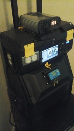 1000watts Solar-powered generator with 100watt panel