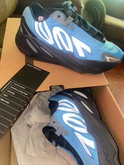 Yeezy 700
