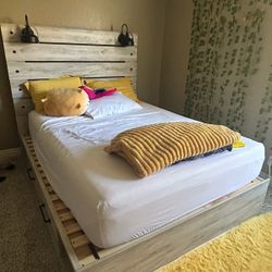 Complete Set W/ Free Mirror