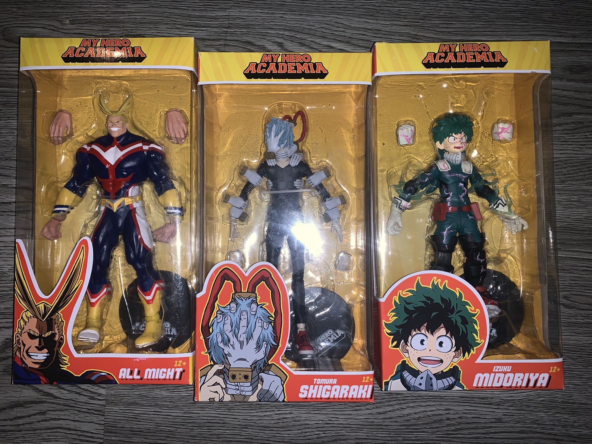 mcfarlane toys my hero academia 7 inch Tomura Shigaraki—All Might—Izuku Midoriya