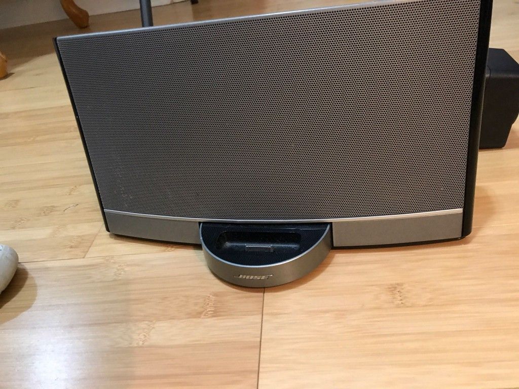 BOSE speaker