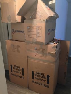 Moving Boxes Set