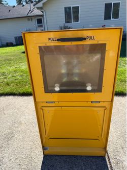 Little Nickel Metal Paper Dispenser