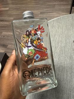 One Piece Bearology Glass Bottle