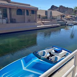 Eliminator Day Cruiser Jet Boat 