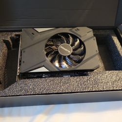 1650 SUPER Gigabyte 4gb