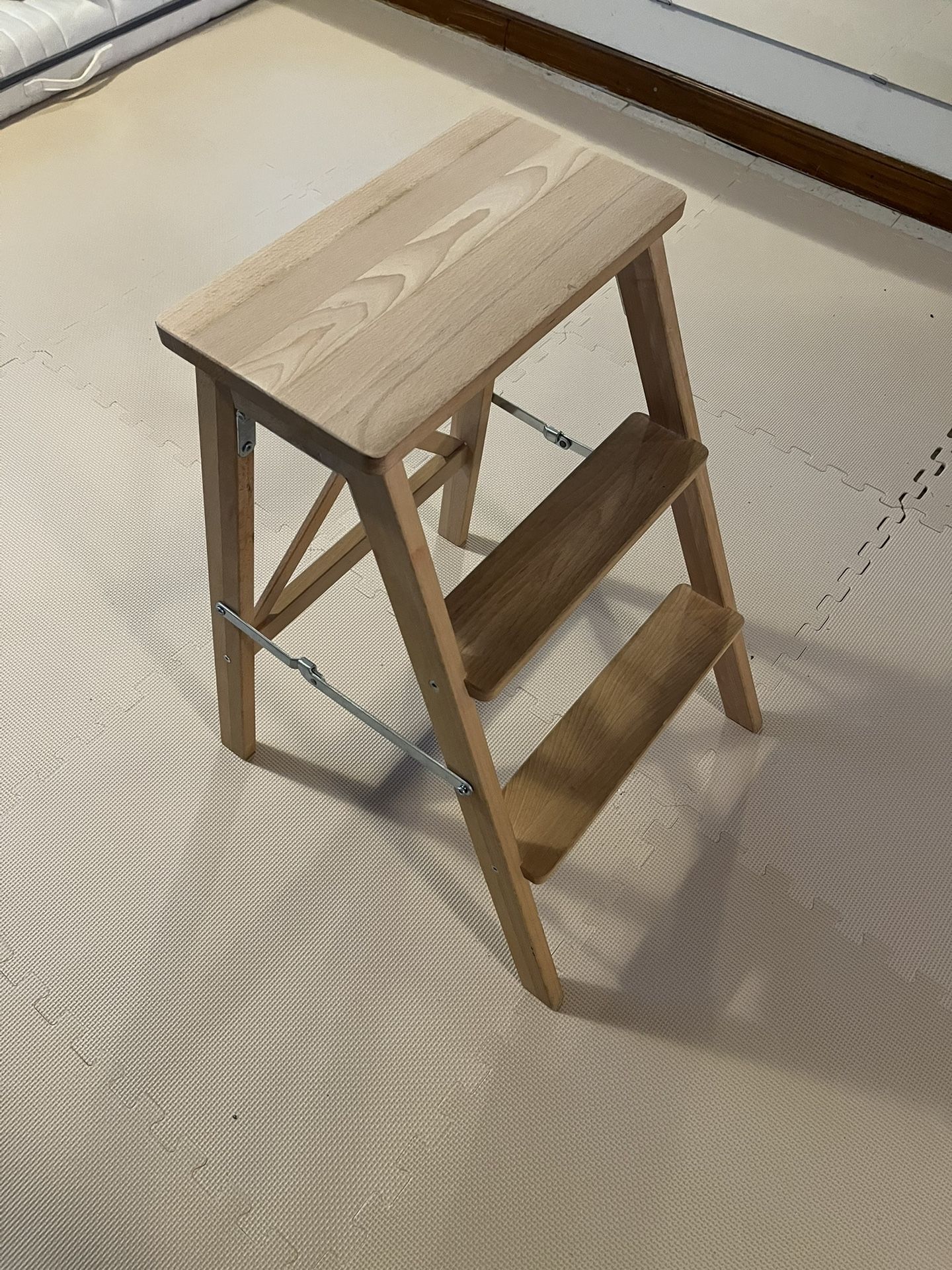 Hardwood Folding Step Stool Ladder