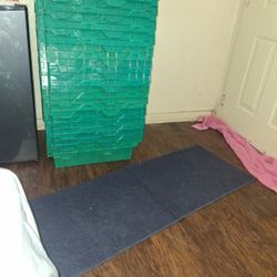 Storage totes with Locking lids. The size is two and a half for long.A foot and a half wide and a foot and a half deep