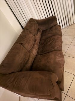 Sofà and carpet cleaner