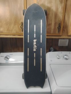 Bustin Skateboard Longboard with Gullwing Trucks