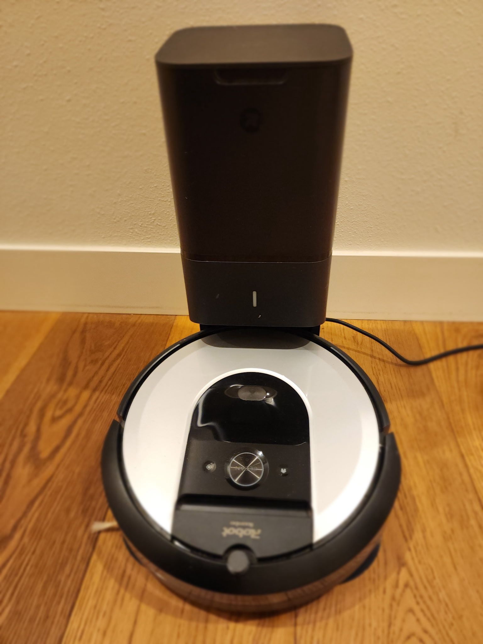 iRobot Roomba Self Cleaning Robot Vacuum
