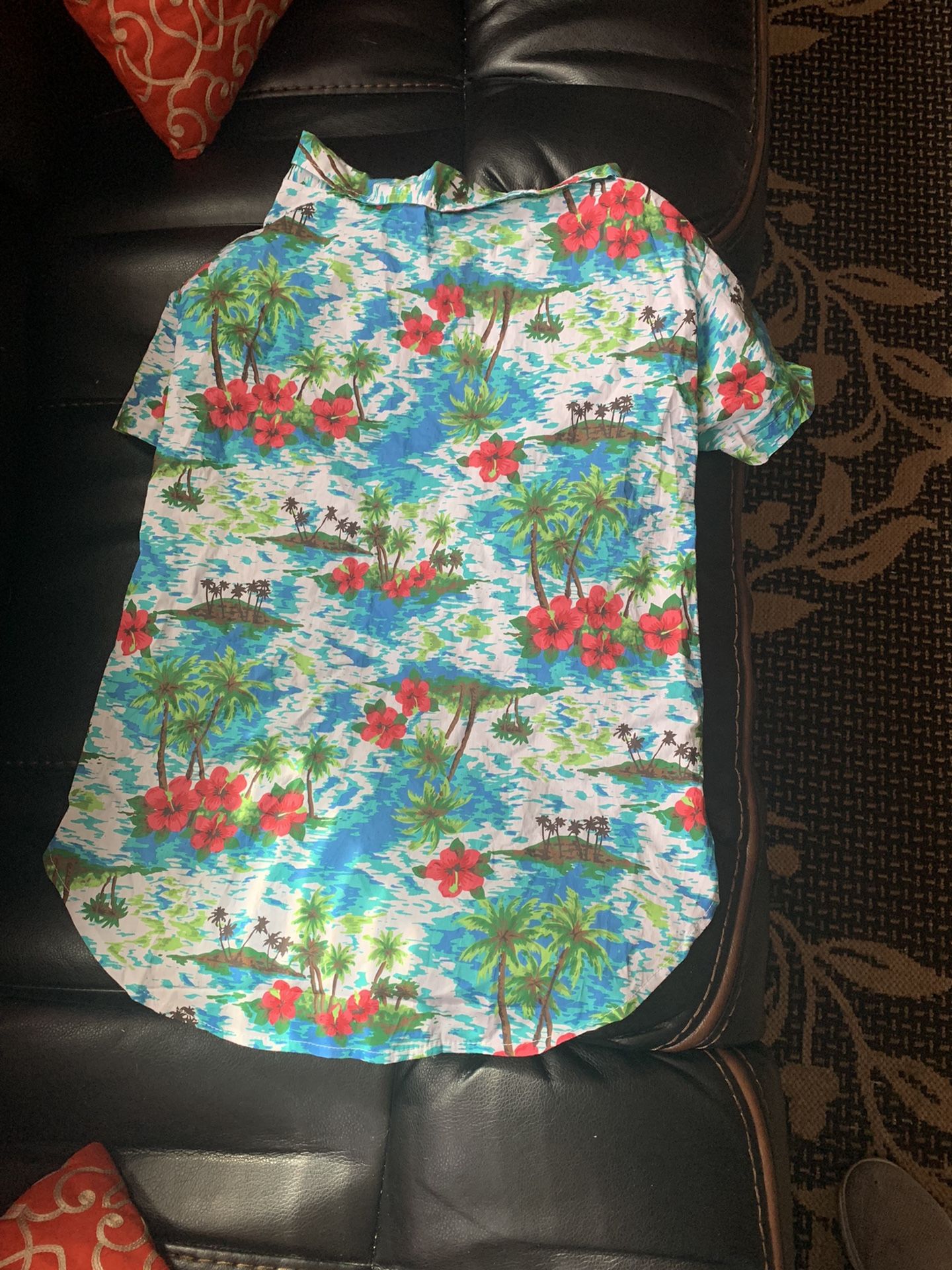 Xl Hawaii Dog Shirt Never Used