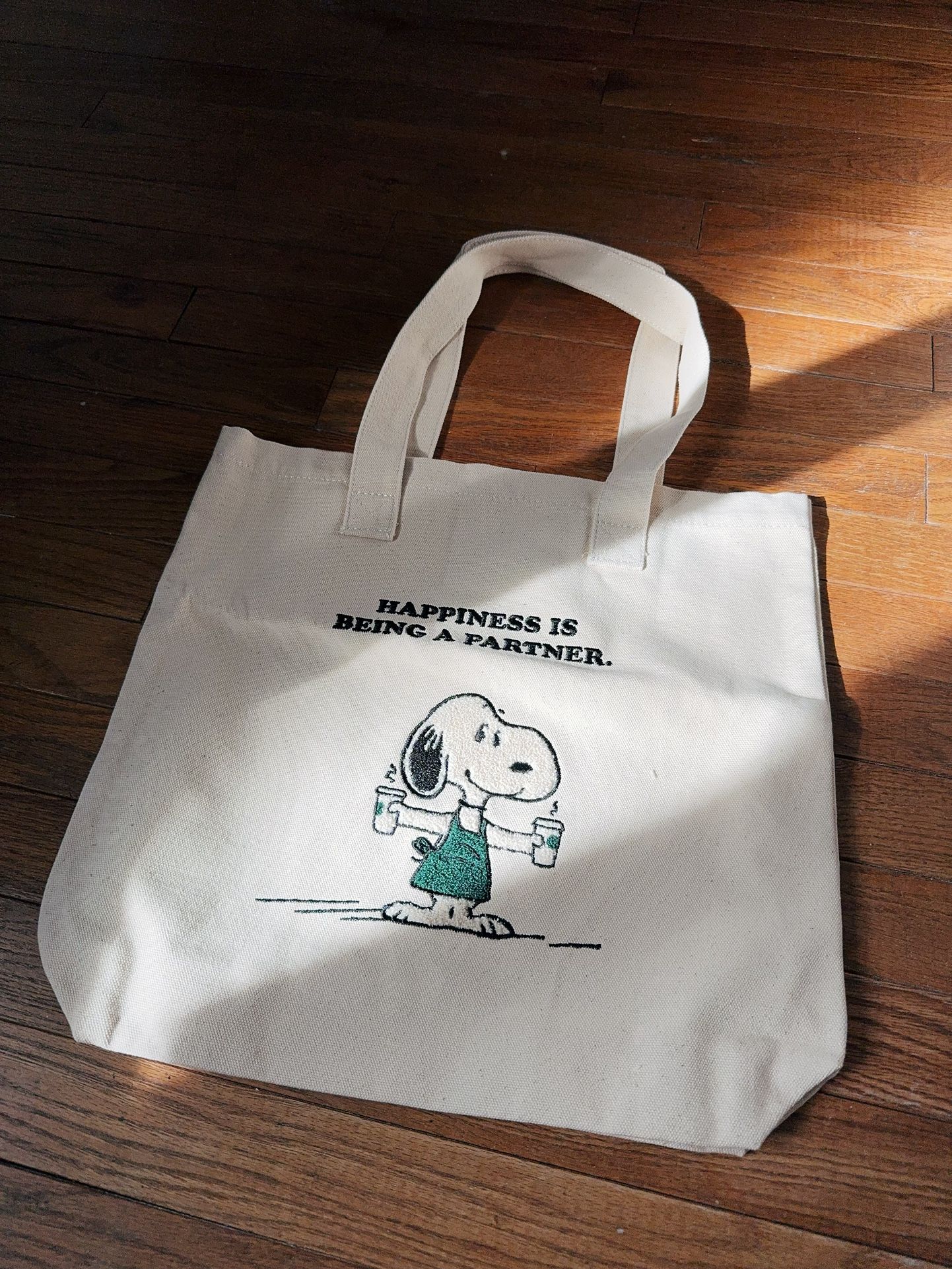 Starbucks x PEANUTS Collaboration 2022 Autumn Collection Snoopy tote bag New