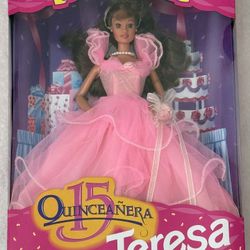 Vintage Quinceañera Teresa Barbie 