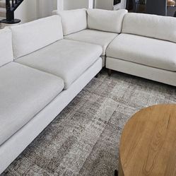 Crate and barrel Sectional SOFA