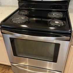 Kenmore Electric Stove – Great Condition – $100