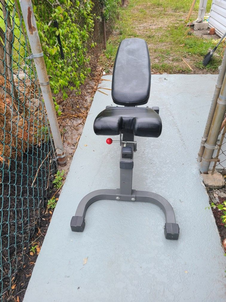 Ajustable Weight Bench