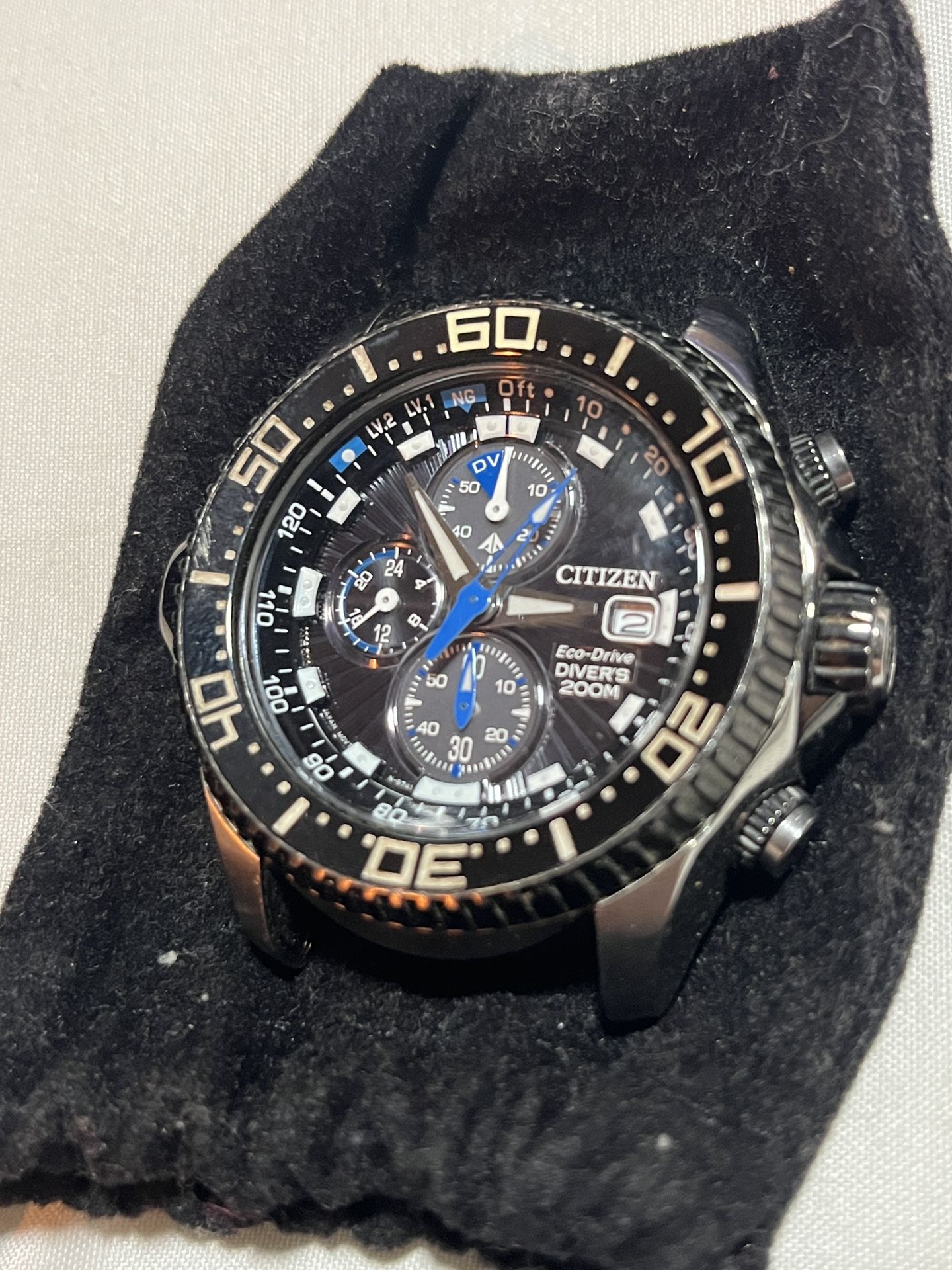 CITIZEN Eco-Drive Drivers 200M