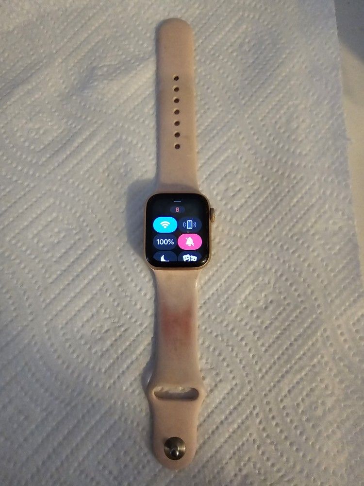 5th Gen Apple Watch