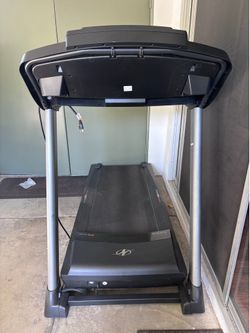 Nordic track  treadmill ￼