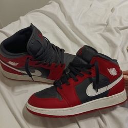 Jordan 1's Red And Black