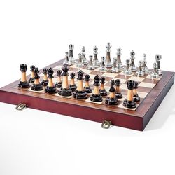 Large Chess Set / Vamslove