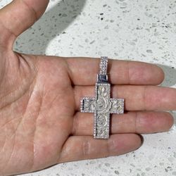 custom silver real diamond VS1 fg color 1.50ct cross pendant