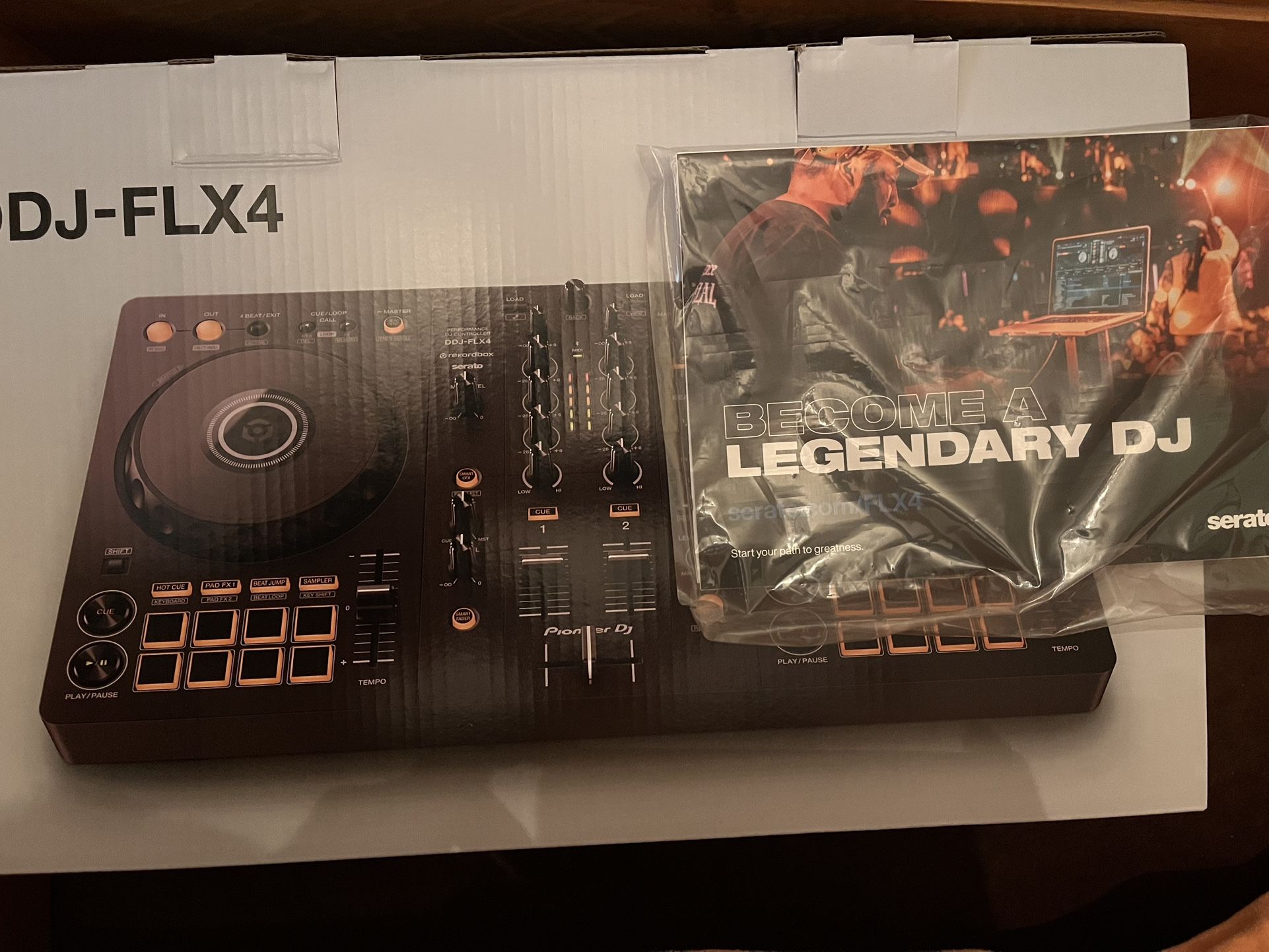 Pioneer DDJ FLX 4