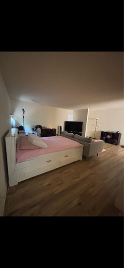 Moving out Sale! $0