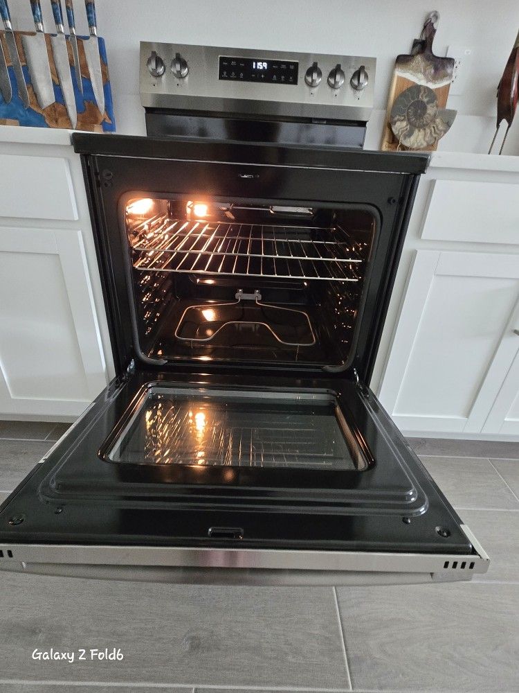 Stove/oven