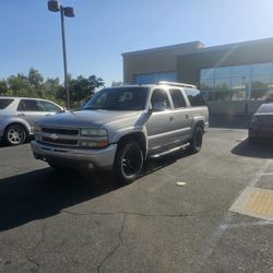 2004 Chevrolet Suburban