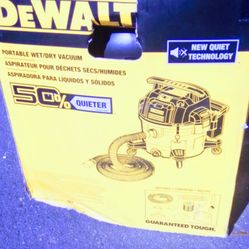 DEWALT Portable Wet/Dry Vacuum