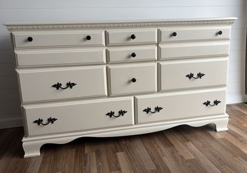 9 Drawer Dresser | Cream-white Color | French Style