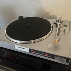 Sony Turntable And Receiver 