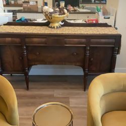 Beautiful Antic Buffet In Eldorado Hills , Free