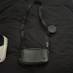 Black Coach Shoulder bag 