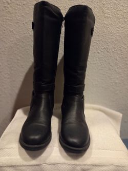 Black Girls’ Tall Boots – Kids Size 3