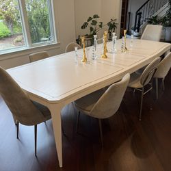 Bernhardt Extendable Dining Table - Seats up to 12!