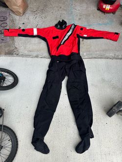 Mustang survival dry suit