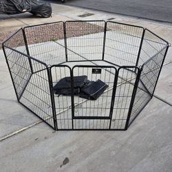 32" 8 panel extra wide dog playpen.  NEW