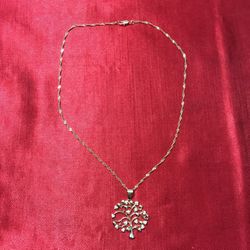 18” Chain Heart Tree Pendant. 14k Gold Plated. Ideal To Birthday, Mother’s Day’s, Gift, Celebration And More.