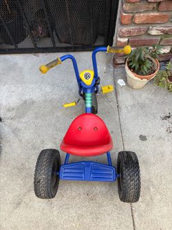 Triciclo para niño/ a