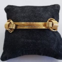 Gold Plated Wire Bracelet 