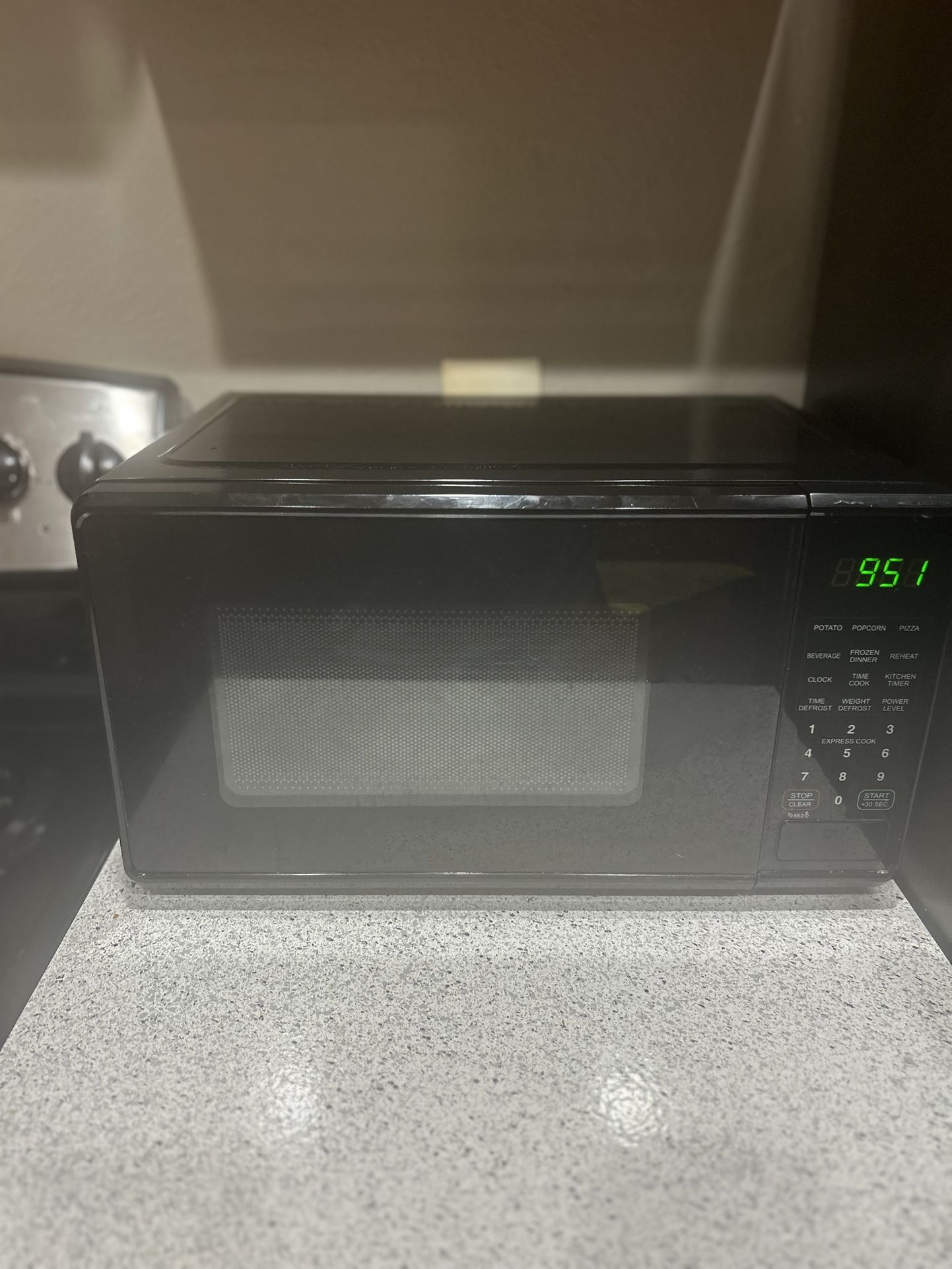 Mainstay Microwave