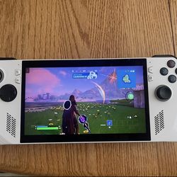 Asus rog ally Z1E 500gb